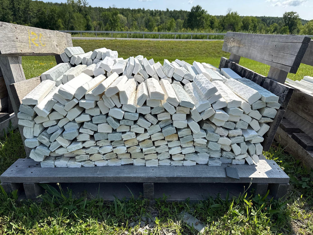 Lot 120 - Pallet of Marble Moulding - 2.25"w x 11.5"l