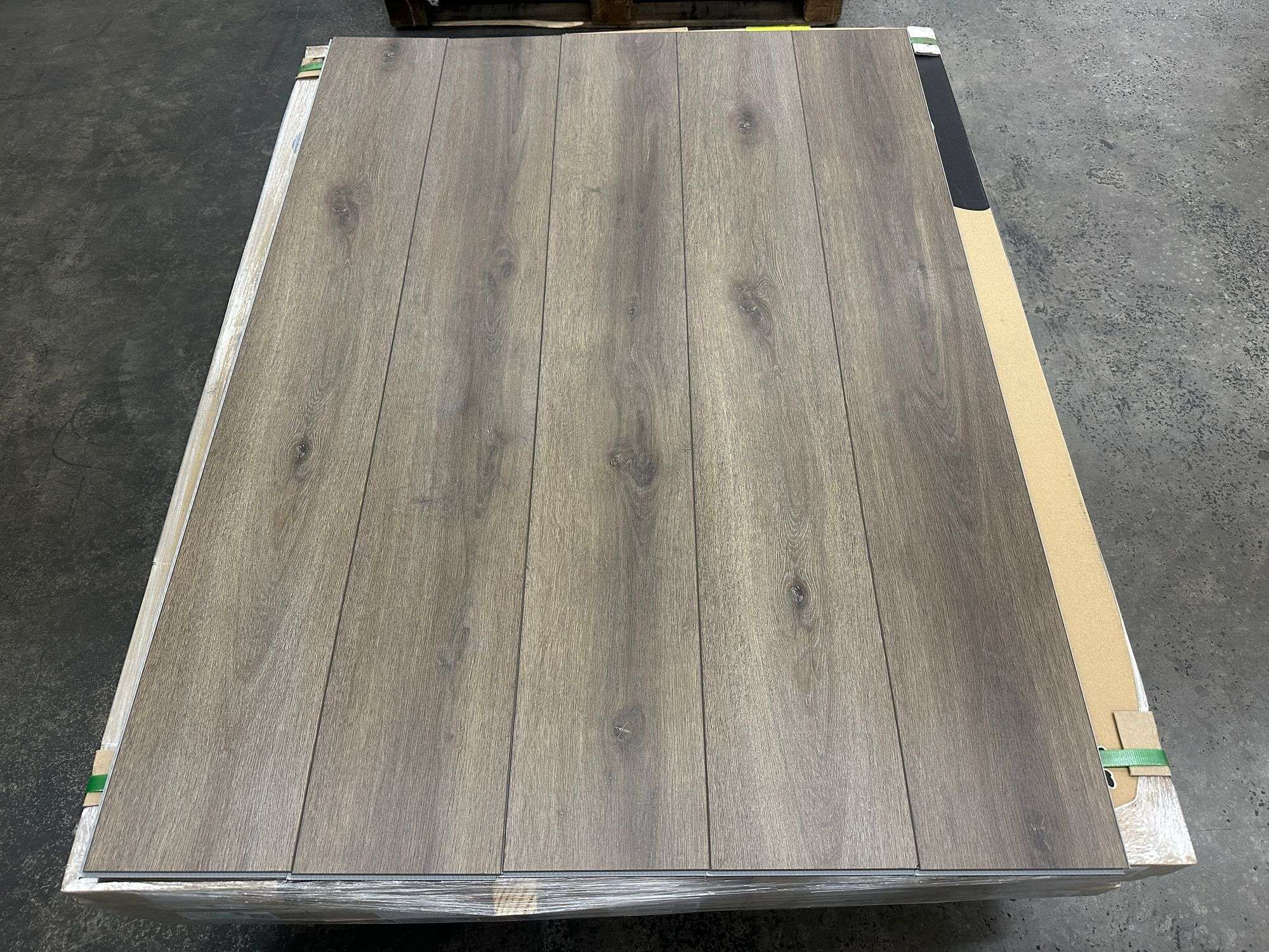 Springfield Dark Brown LVP Luxury Vinyl Plank 5mm 7x48