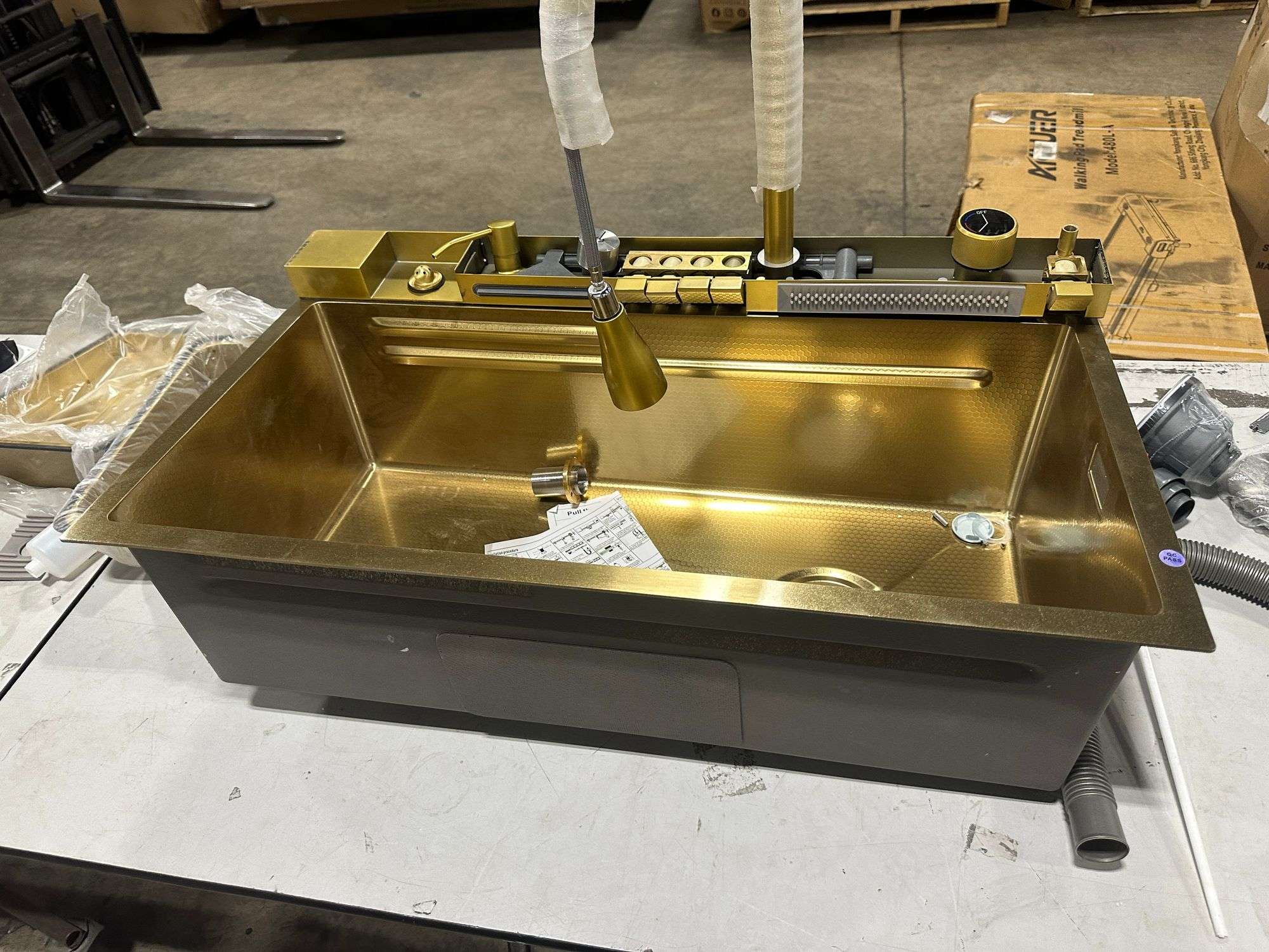 Waterfall Stainless Steel Single Bowl Kitchen Sink Gold 31.5x17.7