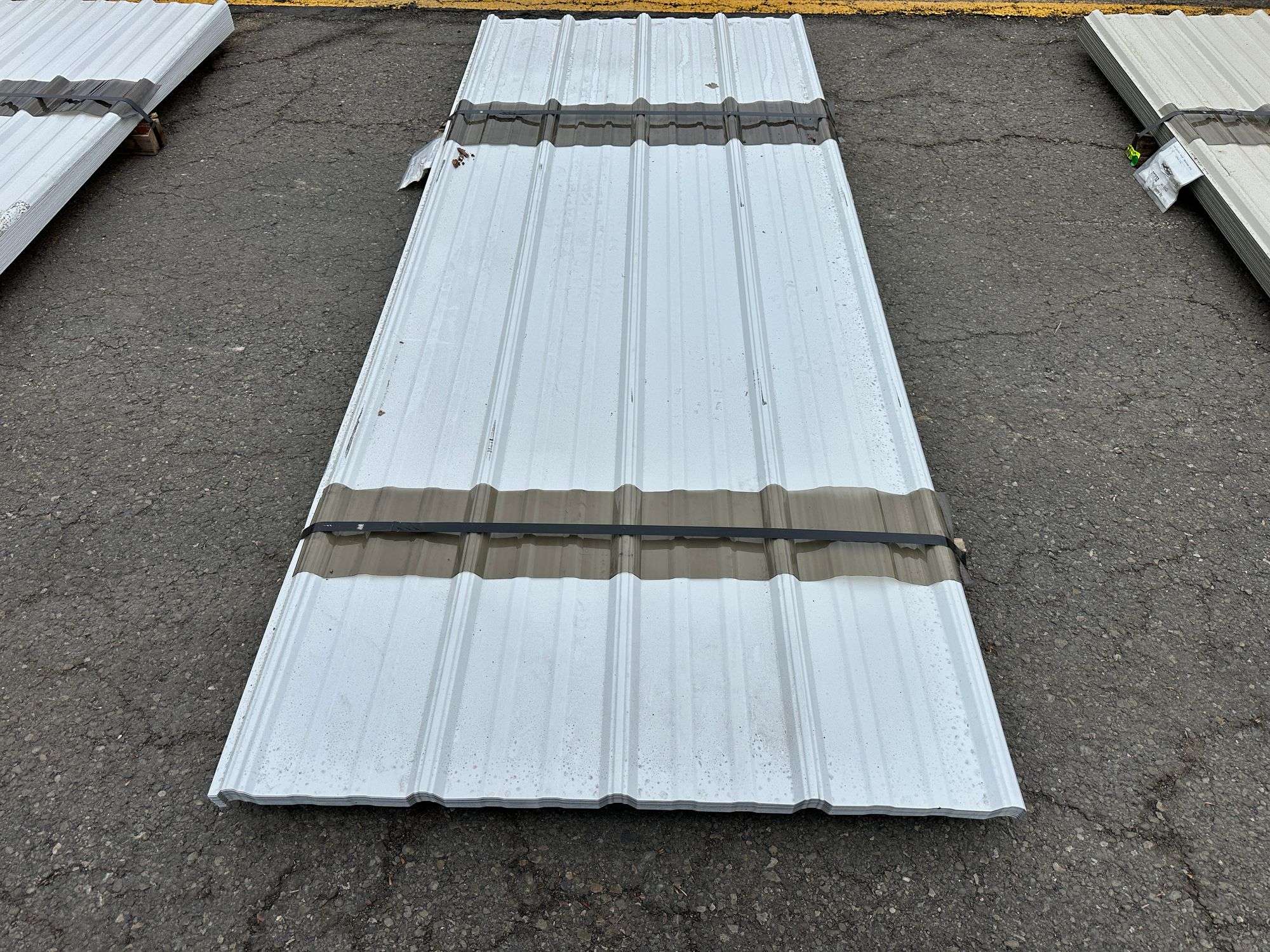 White Corrugated Metal Panel 3ft x 8ft