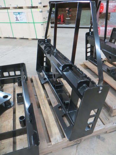 Wolverine PFF3 Pallet Fork + CAT 3 + Bale Frame